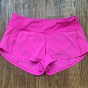 NWT Lululemon sonic pink shorts 2.5"
speed ups!